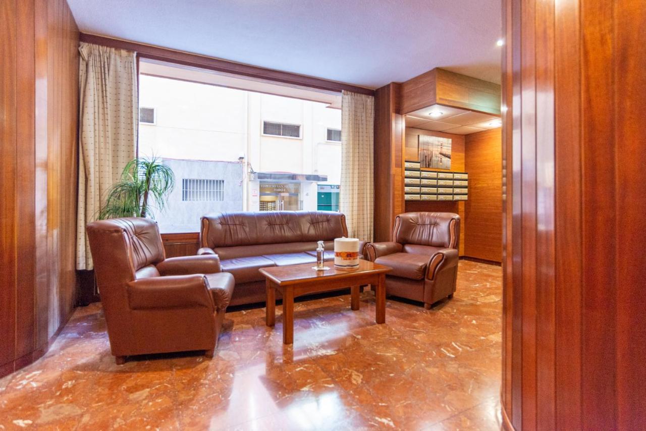 Faro, Bonito Apartamento En La Malagueta 马拉加 外观 照片